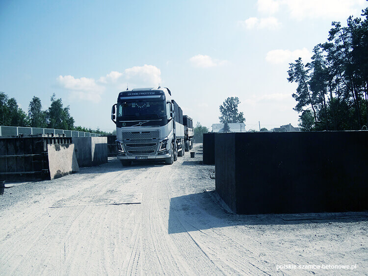 Transport szamb betonowych  w Siedlcach